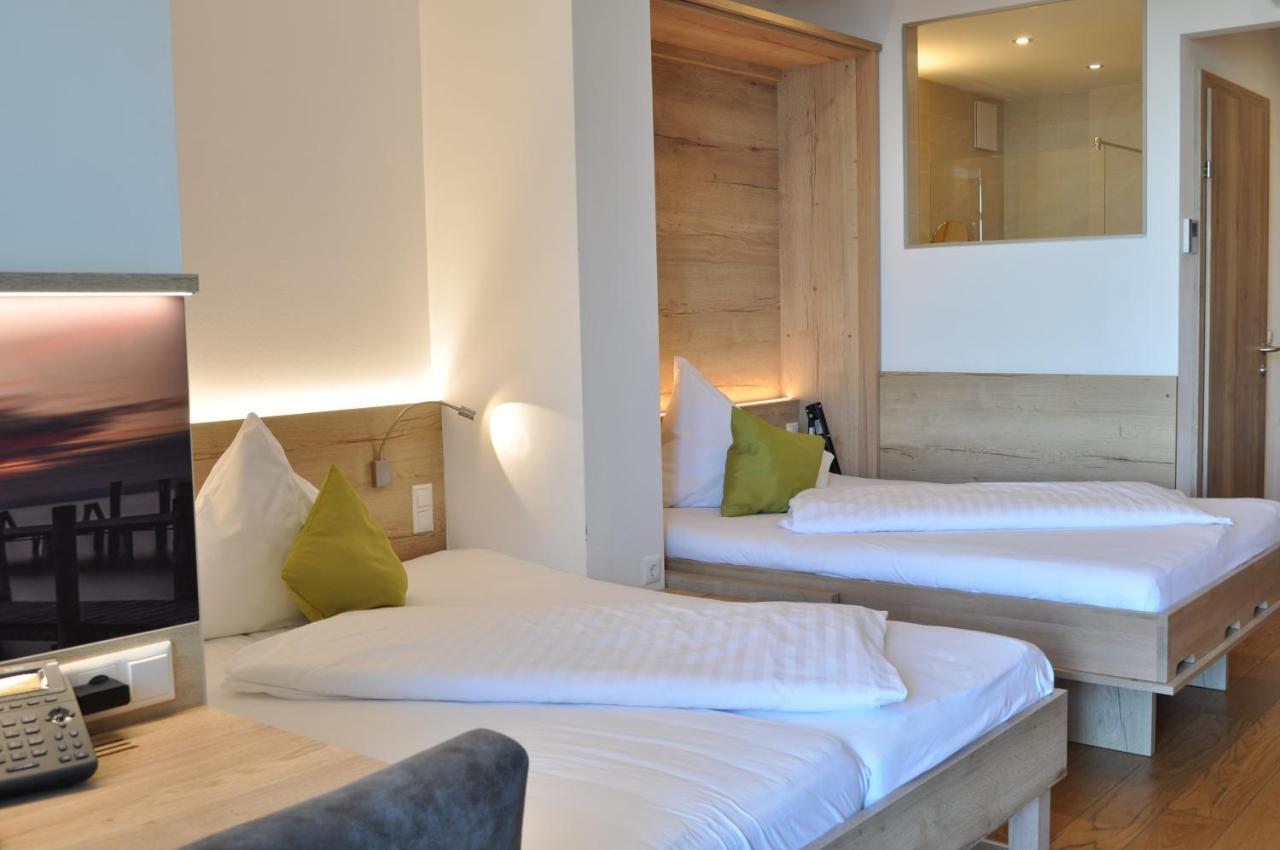 Seehotel Herlinde Подерсдорф-ам-Зе Экстерьер фото